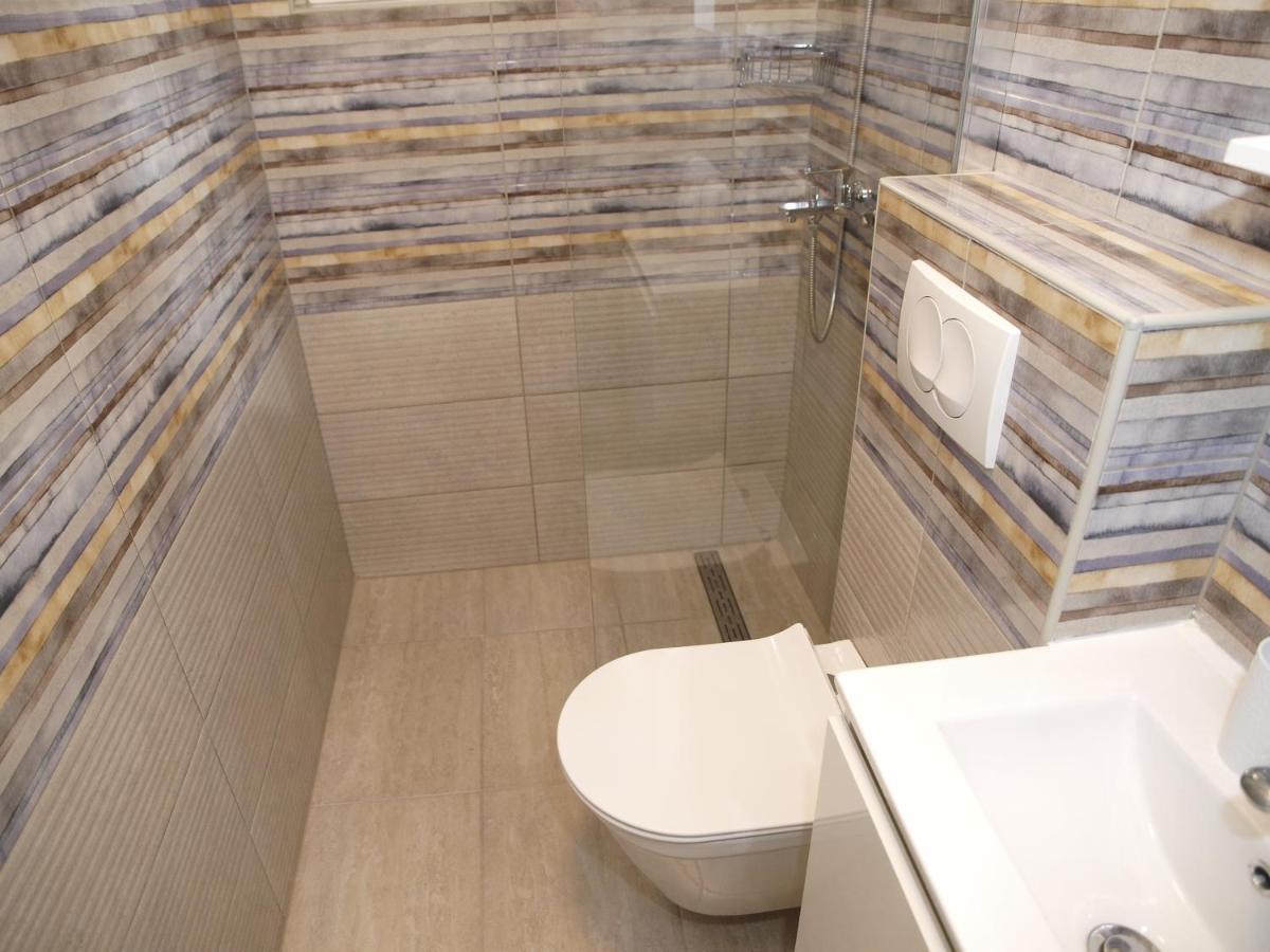 Cozy Studio Apartment Tian In Загреб Екстериор снимка