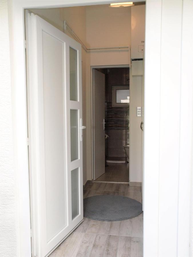 Cozy Studio Apartment Tian In Загреб Екстериор снимка